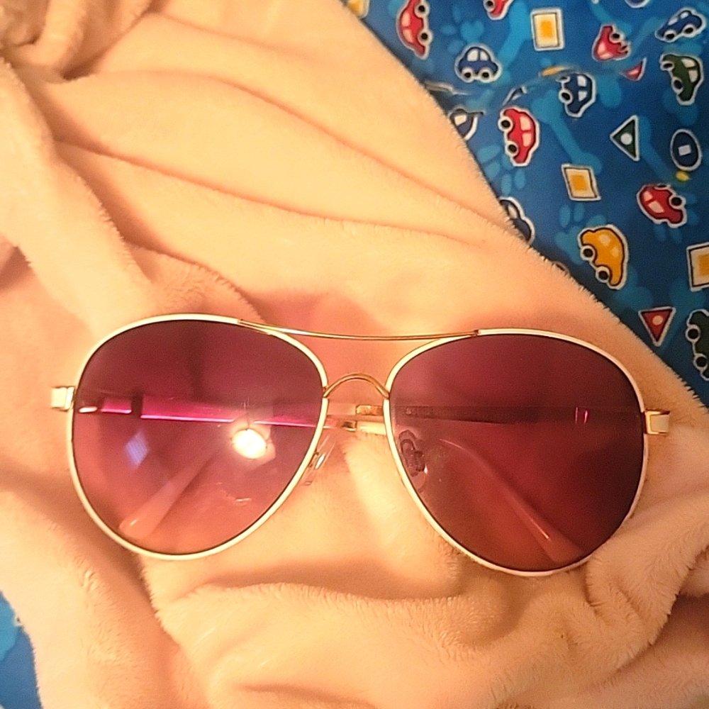 Steve Madden sunglasses